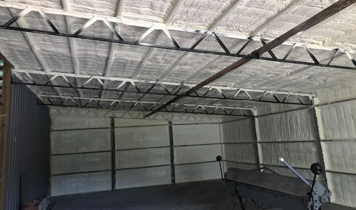Commercial Spray Foam Wall and Ceiling 1